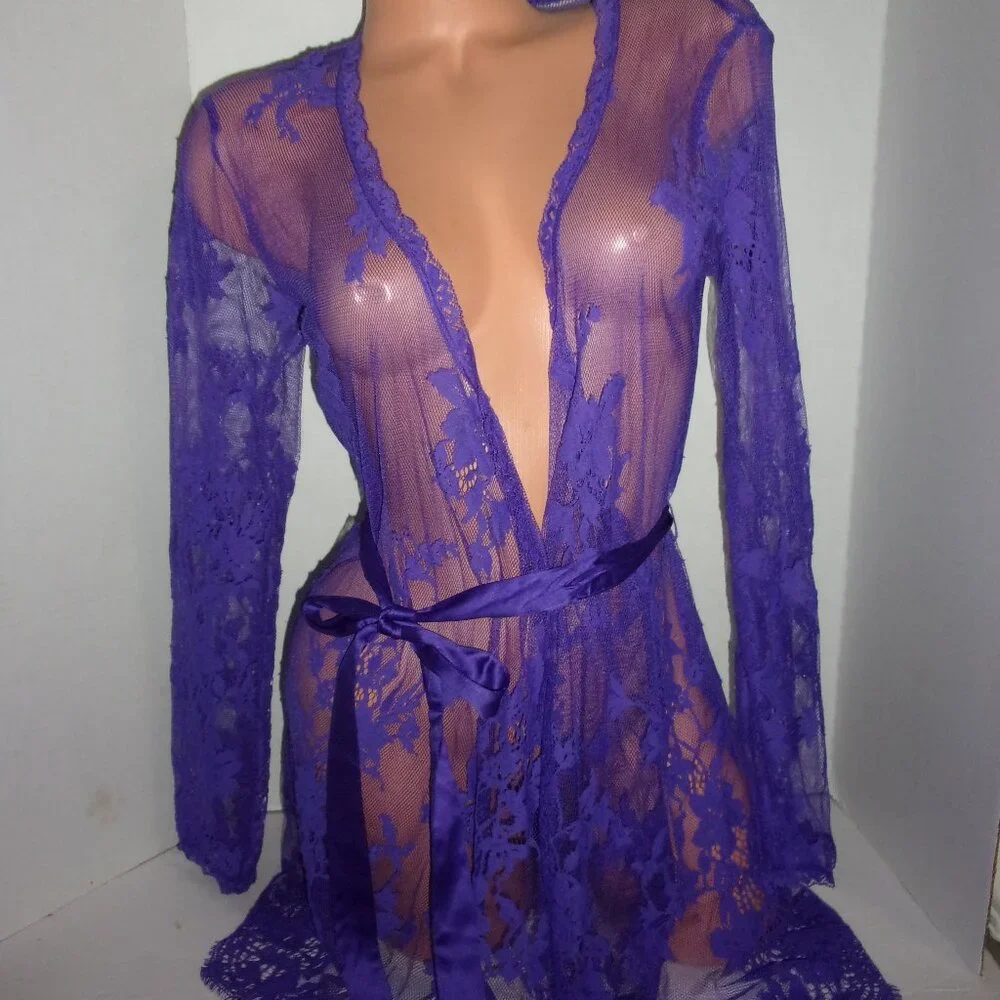 Victoria's Secret Purple Lace Robe - Picture 1 of 3